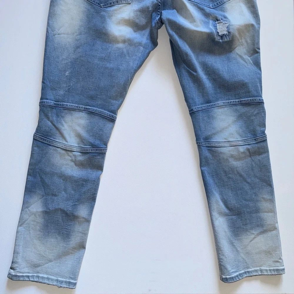 MAKOBI Prado Biker Jeans Light Wash Distressed Moto Rip & Repair Slim Fit 42x32